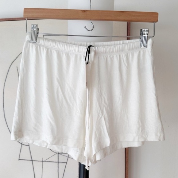NWT Leset Nora drawstring short white small - Picture 1 of 6